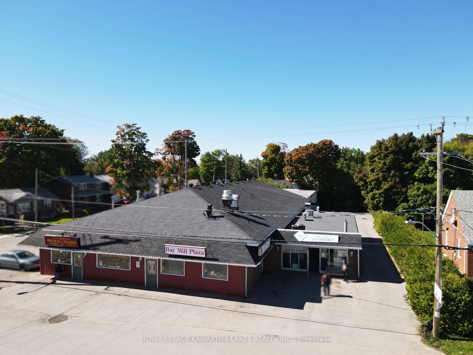 Bring your business to the vibrant heart of Beaverton with this bright, adaptable commercial space offering over 1, 700 sq.