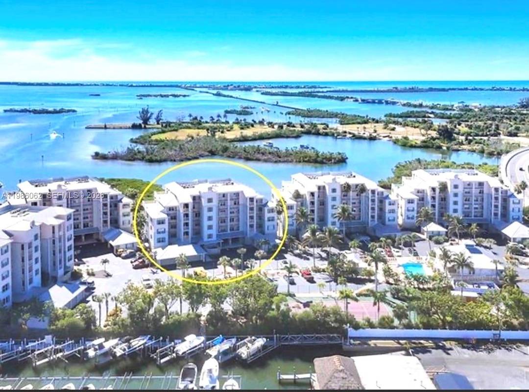 Experience refined coastal living in this beautifully maintained residence at 13313 Gasparilla Rd Unit C402 in Placida.