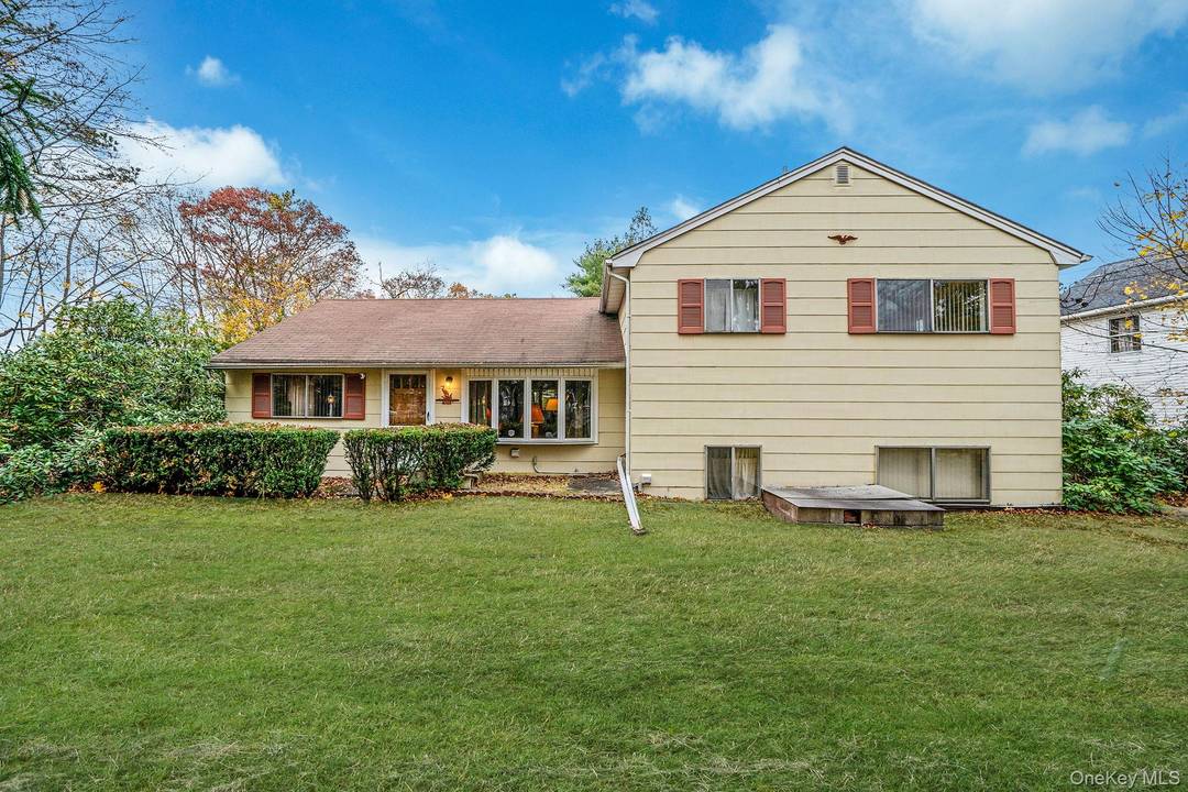 Come see this beautifully extended ranch sitting on a full acre of land in Selden !
