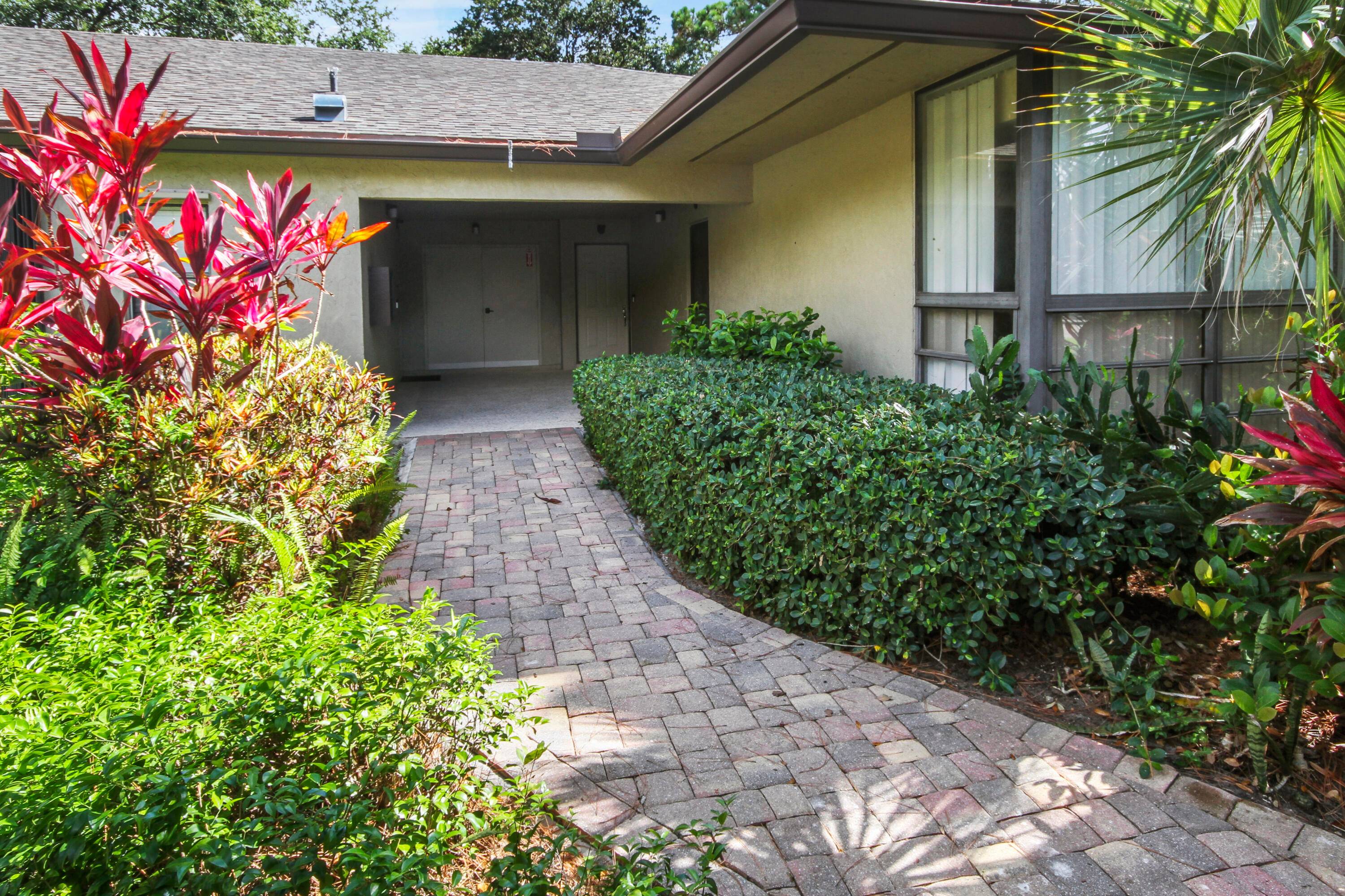 This charming 2 2 villa has it all.