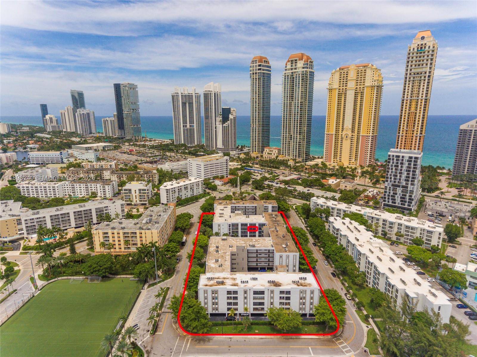 This unit is a true 2 bedroom, fully approved and officially registered with the City of Sunny Isles Beach yes !