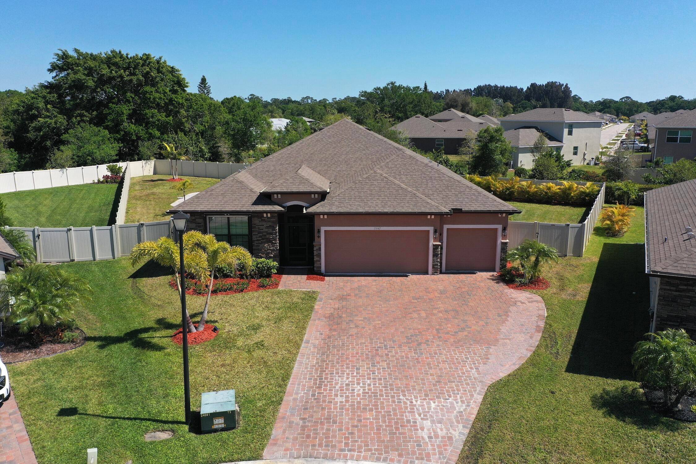 Gorgeous open floor plan 2020 built 3 bedroom, 3 bath pool home in the wonderful community of Orchard Park in Vero Beach !