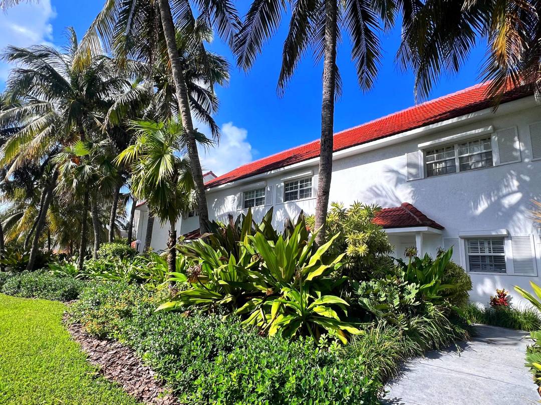 DELAPORTE POINT Condo Cable-Beach New-Providence