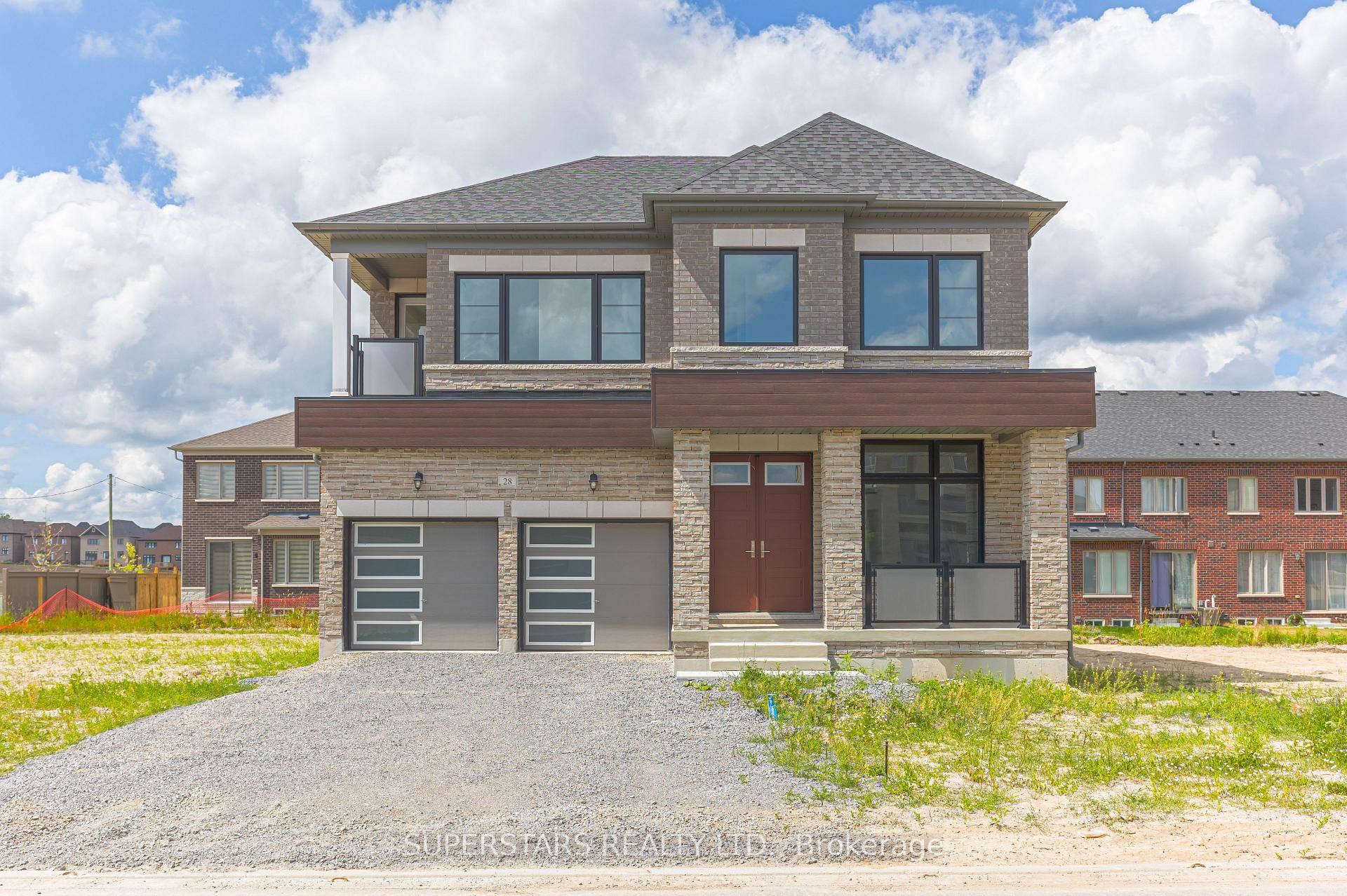 Experience Modern Luxury In This Brand New, Exquisitely Designed Home Located In The Prestigious Oakridge Community.