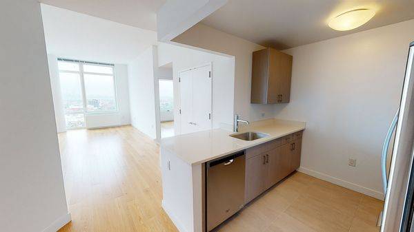 Limited Time Special 2 Month's Free This corner 2BR 2BA features split bedrooms, master en suite, fully equipped open kitchen with a breakfast bar, spacious living room features floor to ...