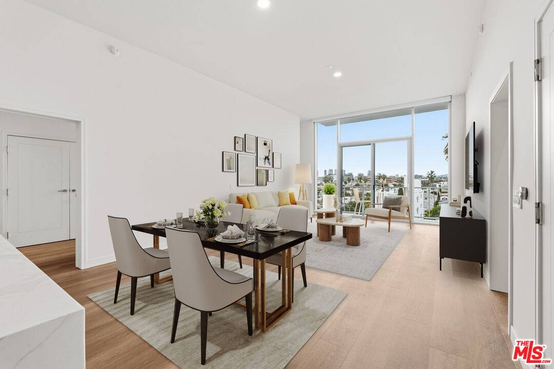 8500 Burton Way 1BR Beverly Grove La