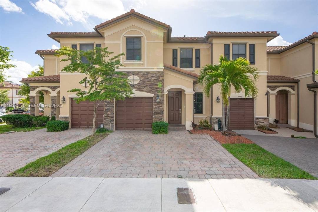 Broker Remarks Welcome to this stunning 4 bedroom, 2.
