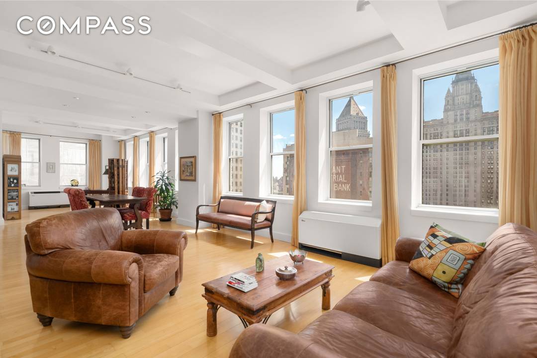 TriBeCa 2br Flex 3 bedroom full service condo loft in the heart of everything.