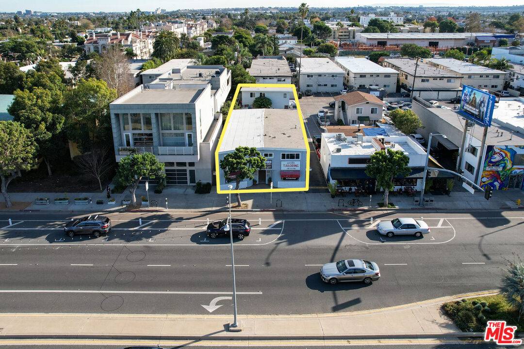 12028   Venice Blvd 6BR Marina Del Rey La