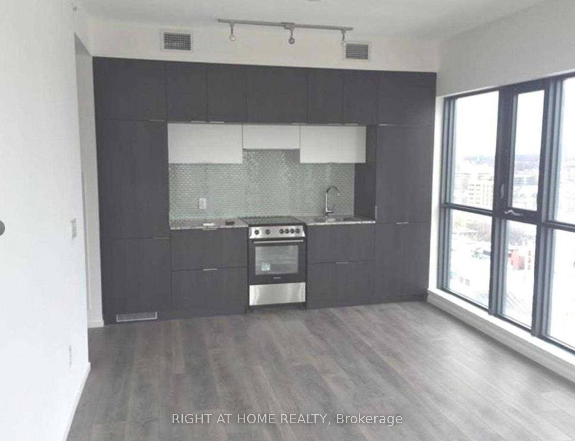 Beautiful and stunning bright, spacious, and sun filled with unobstructed views through floor to ceiling windows.