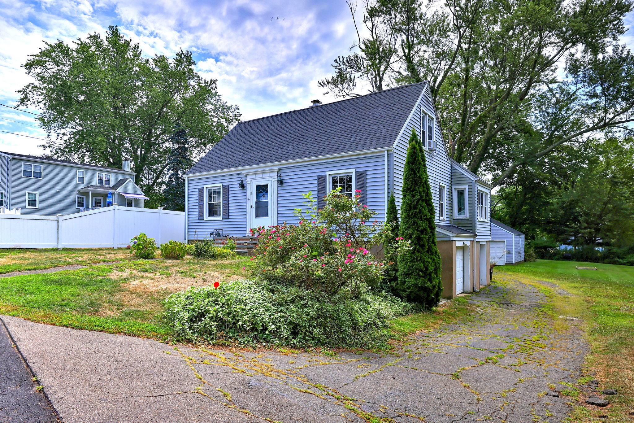 Welcome to Indian Neck ! Nestled on a quiet street in one of Branford's most sought after neighborhoods, this three bedroom home offers everything you have been searching for.
