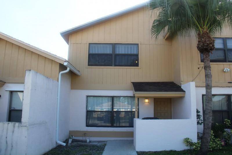 1234 White Pine Drive Townhouse Palm Beach