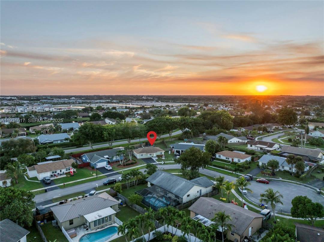 Set on a quiet cul de sac in Southwind Lakes American Homes, 9612 Wyoming Ct offers open concept living on an oversized lot perfect for outdoor entertaining, play, pets, or ...