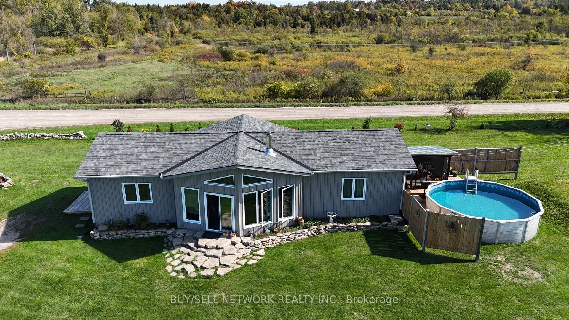 Welcome to your tranquil oasis just east of Peterborough !