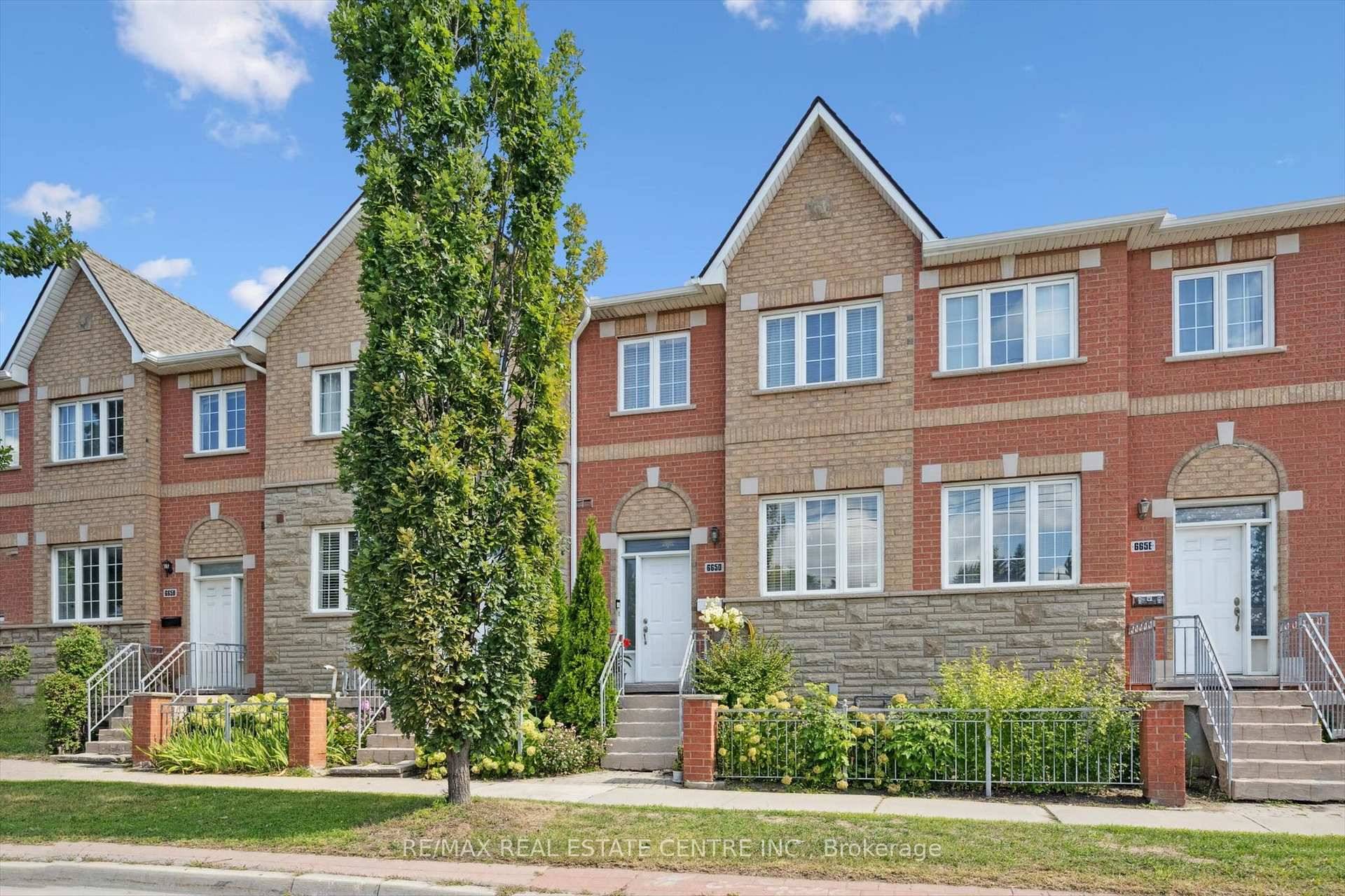 Welcome to this beautifully updated 3 bedroom 3 bath home, offering a perfect blend of modern style and comfort.