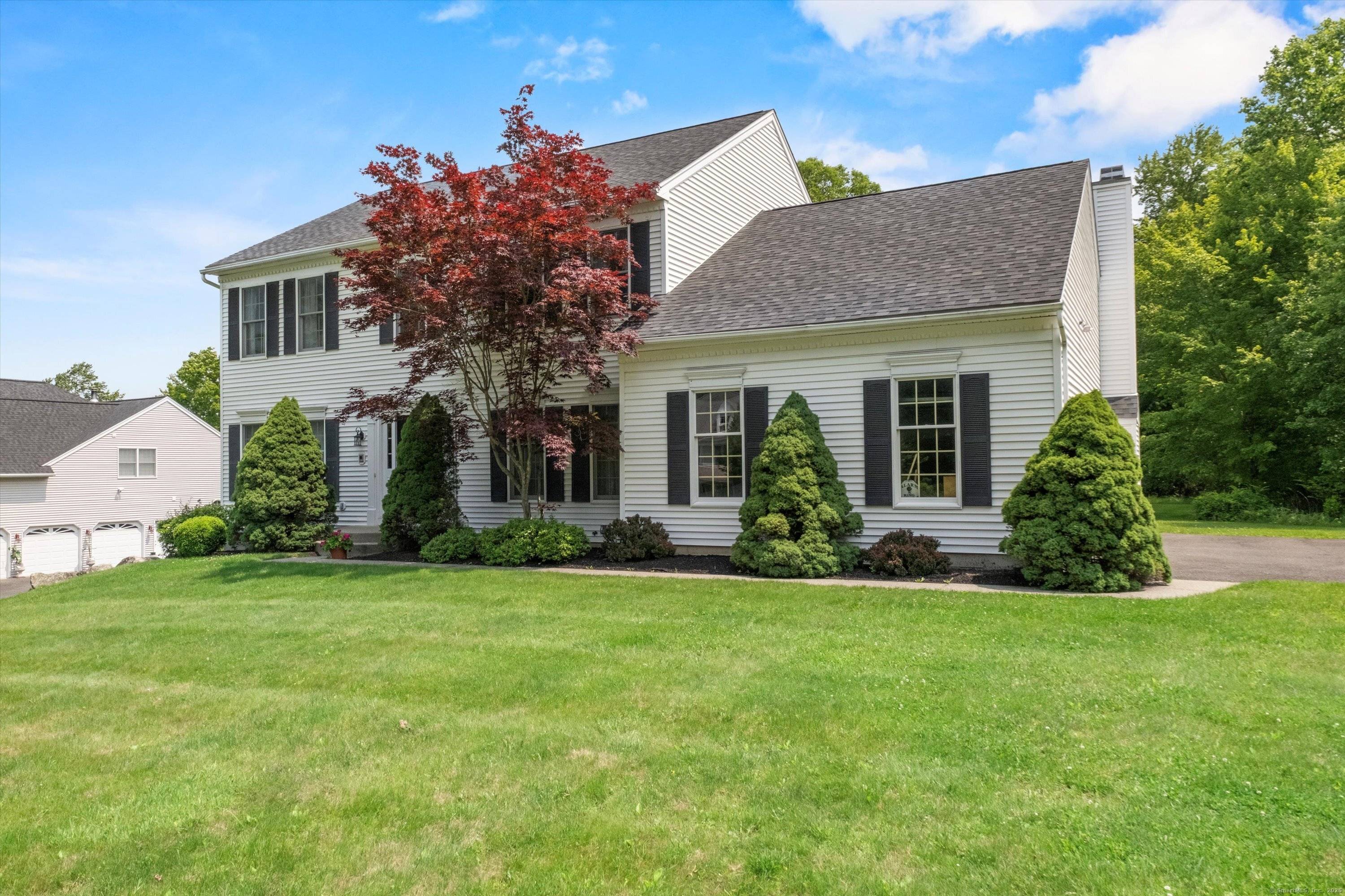 Welcome home ! Enjoy living in a well planned Toll Brothers 10 room colonial located in one of Danbury's most desirable communities !
