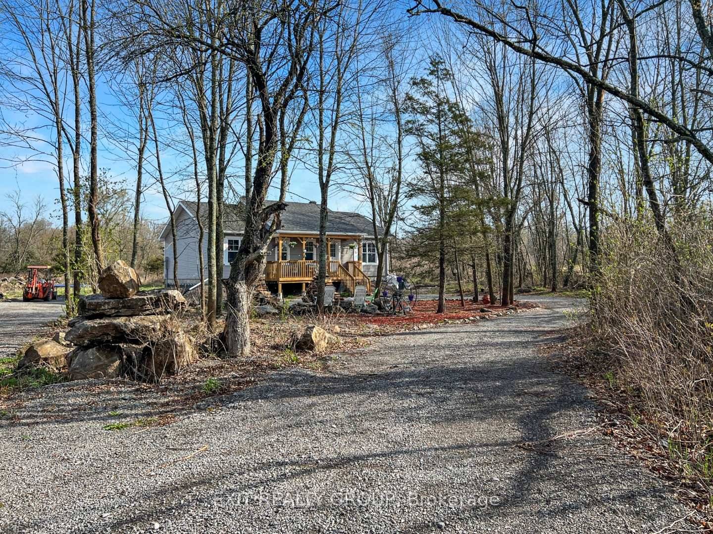 Looking for your cozy country haven ?