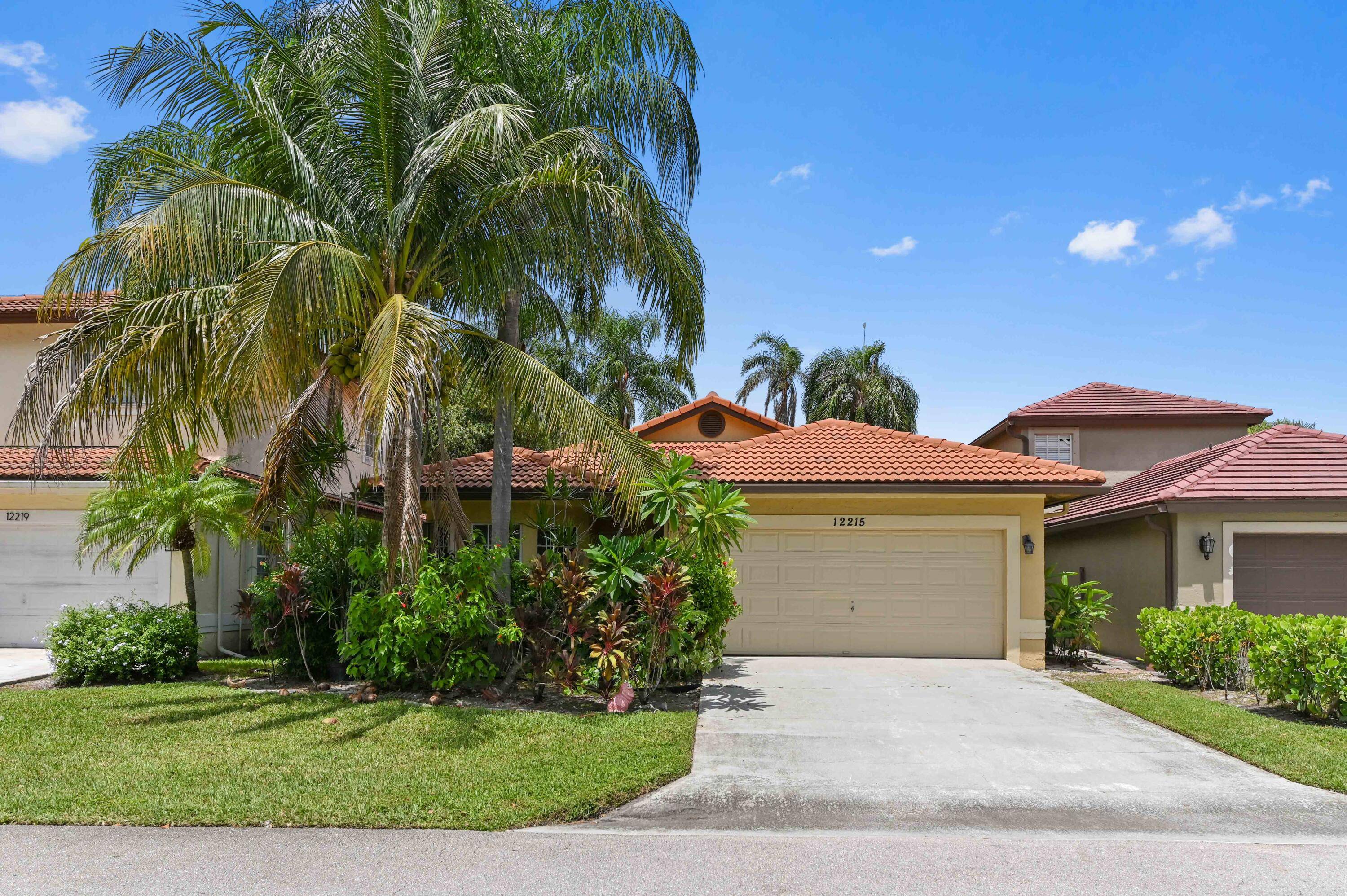 Welcome to this charming single story home, perfectly situated in the desirable Wellington Downs community.