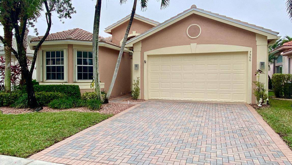 Bring your toothbrush to this recently renovated, furnished, 3 bedroom 2.
