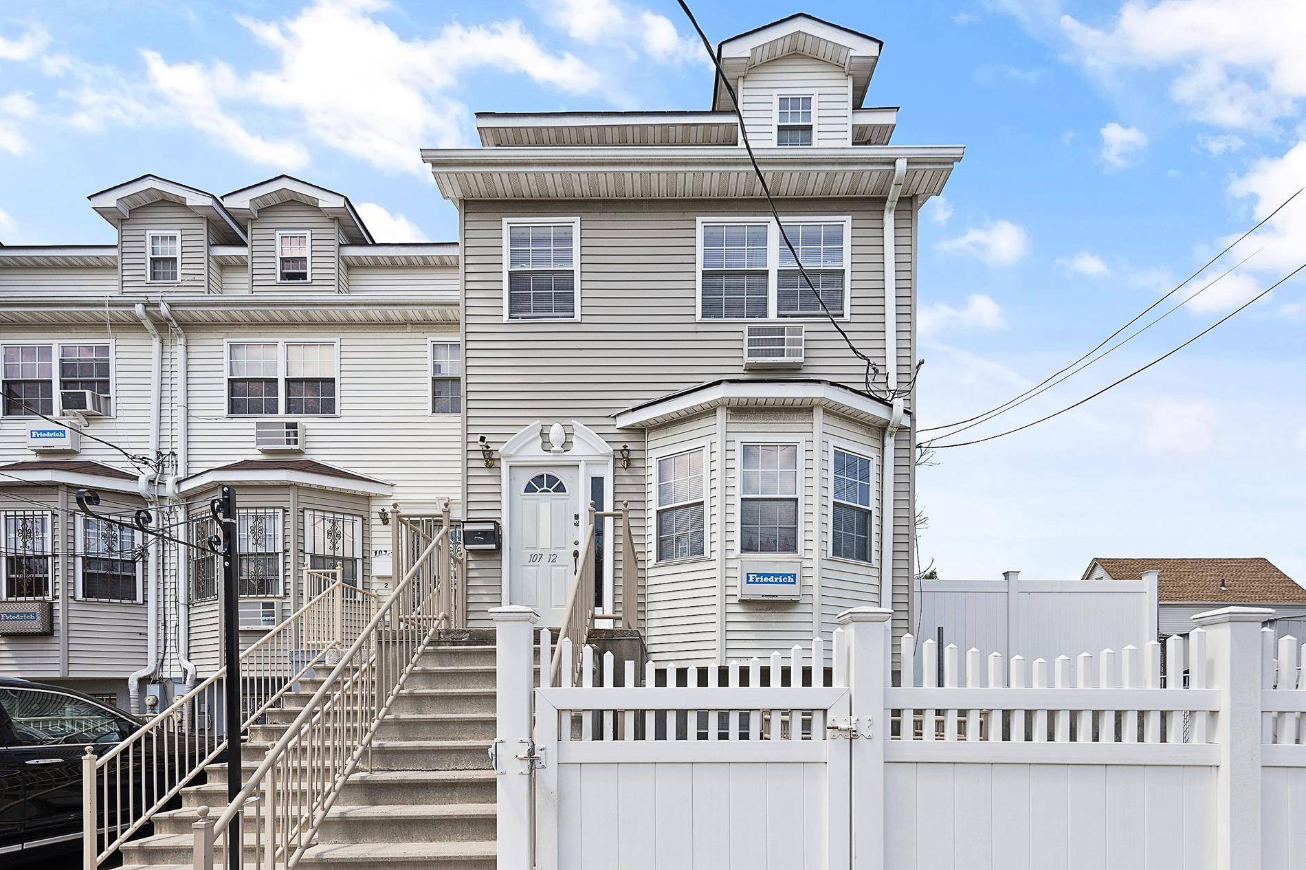OWNER SAYS SELL 2nd Price DROP OH SUNDAY 8 5 12 00 2 00 PMCome take a look at the great 2 family home on an oversized lot in Jamaica, ...