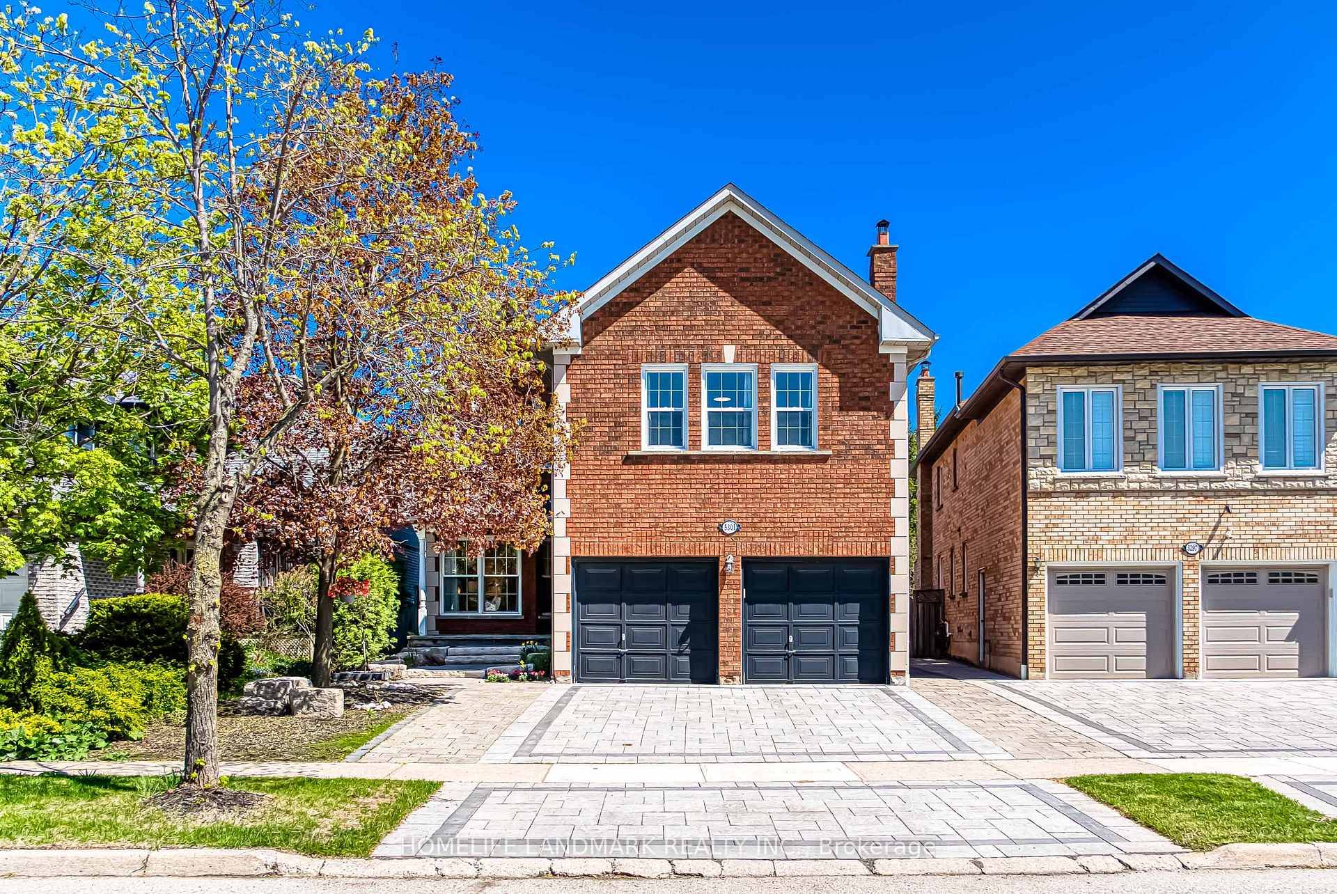 Well Appointed Executive Home Backing On The PARK !