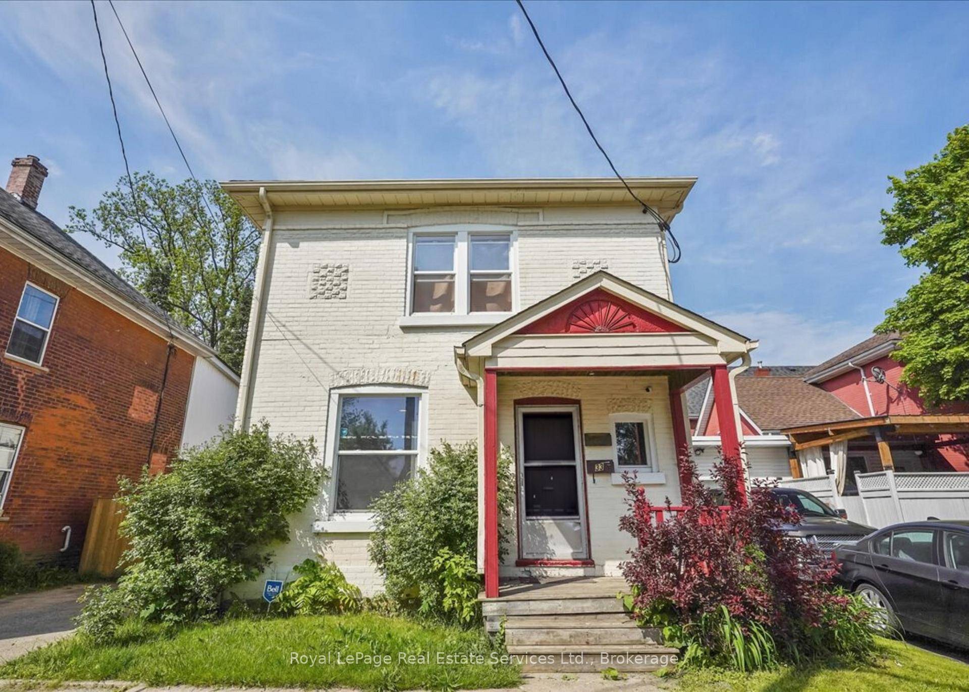 Fantastic Opportunity ! Perfect Property for Investors of those Looking to Rent Part of their Home to Pay the Mortgage !