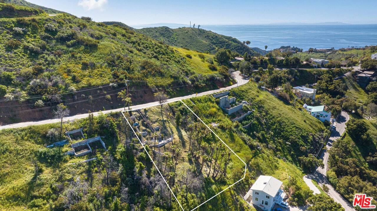 4025   Latigo Canyon Rd Malibu LA