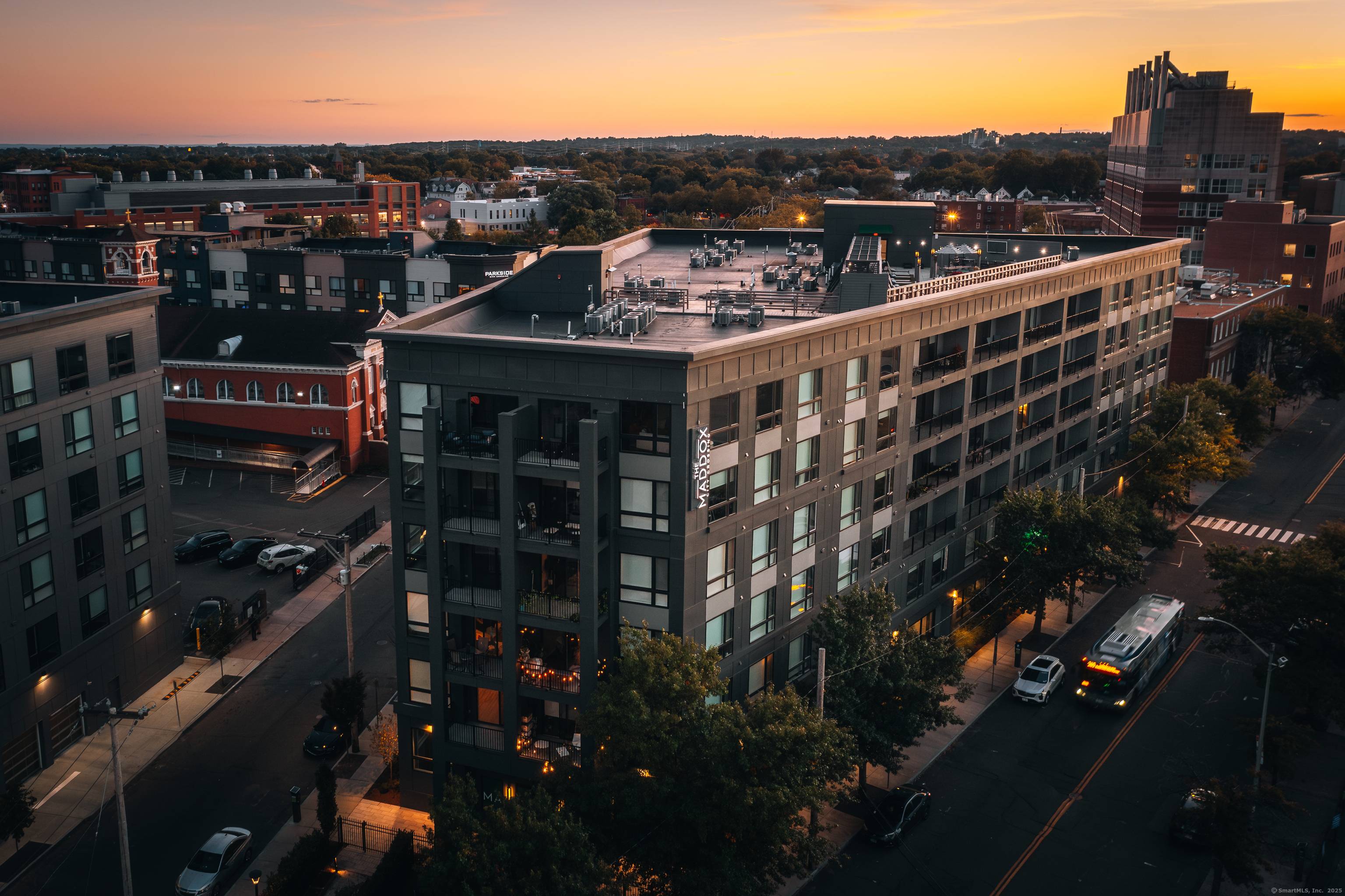Maddox at City Crossing Luxury Living in the Heart of New Haven.