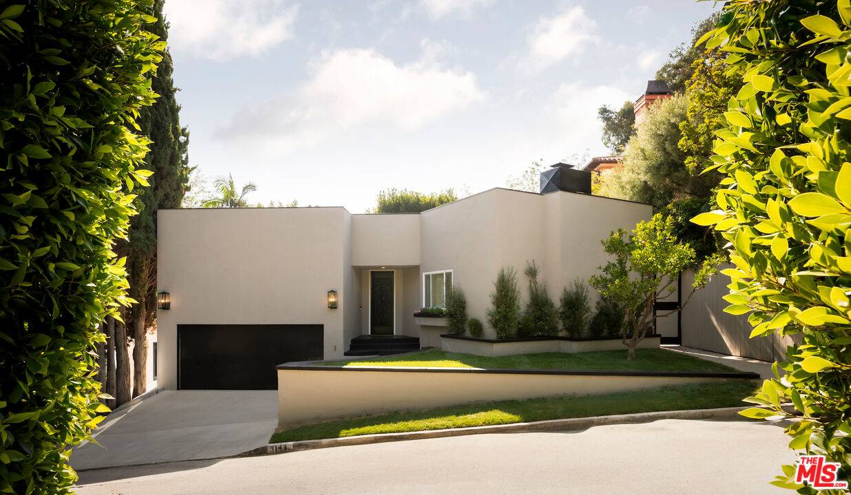 1143   Sierra Alta Way 4BR Sunset Strip La