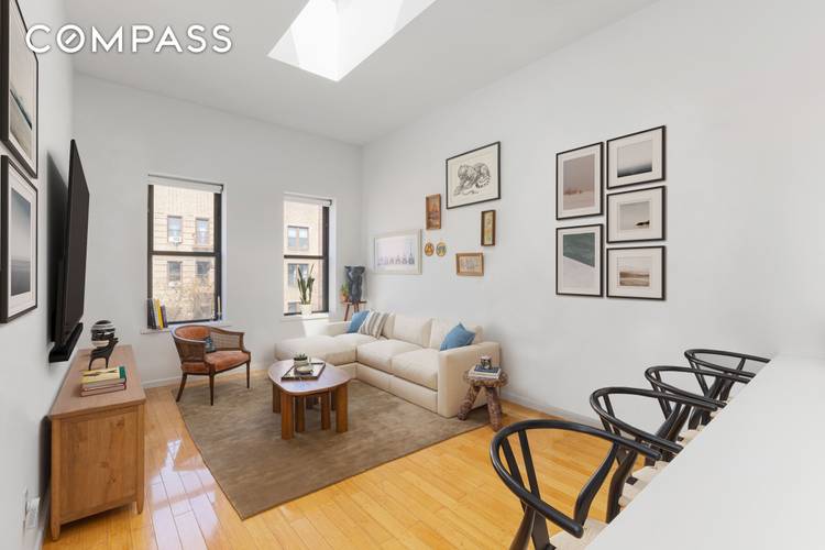 Welcome to Residence 3 D at 118 Greenpoint Avenue a stunning, sun drenched two bedroom, two bathroom home with a huge private roof deck in an elevator building that masterfully ...