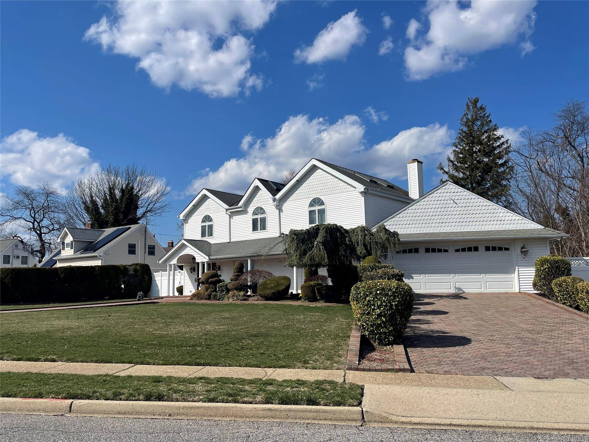 Welcome to this stunning 5 bedroom 3 full bath home that sits on an expansive 1 3 acre lot that's packed with luxurious features perfect for comfort and entertaining.