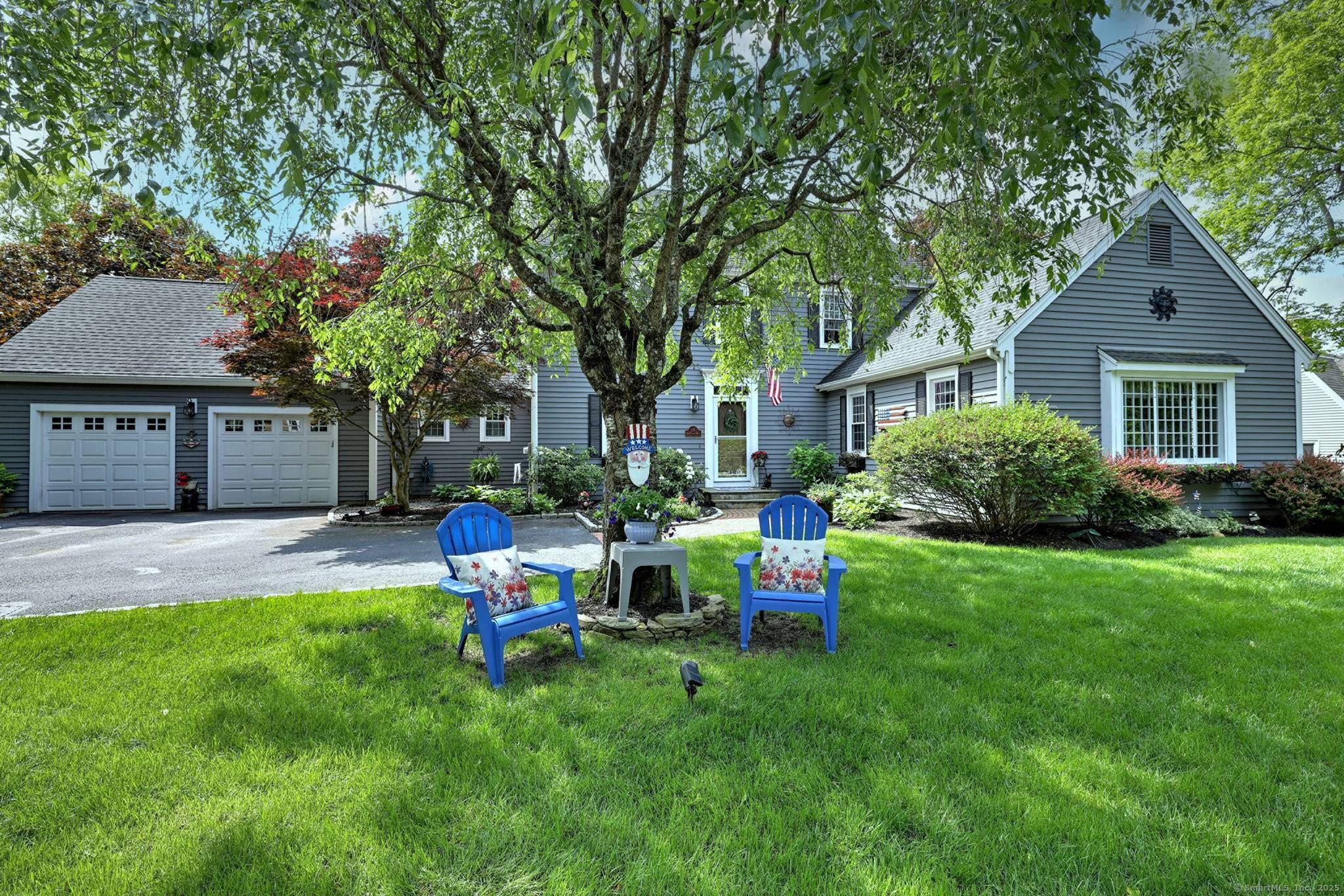 Nestled in the highly sought after Great Oak Farm Community, this beautifully upgraded home offers a combination of space, style, and serenity.