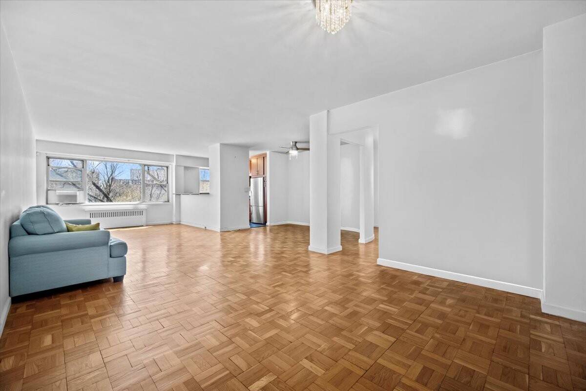 The Glenbriar one of the most desirable buildings in South Riverdale, sought due to the locations and facilities offered.