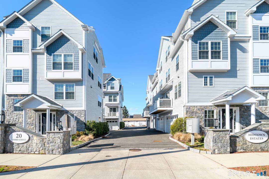 Welcome to refined living in Stamford's desirable Ridgeway Bulls Head neighborhood.