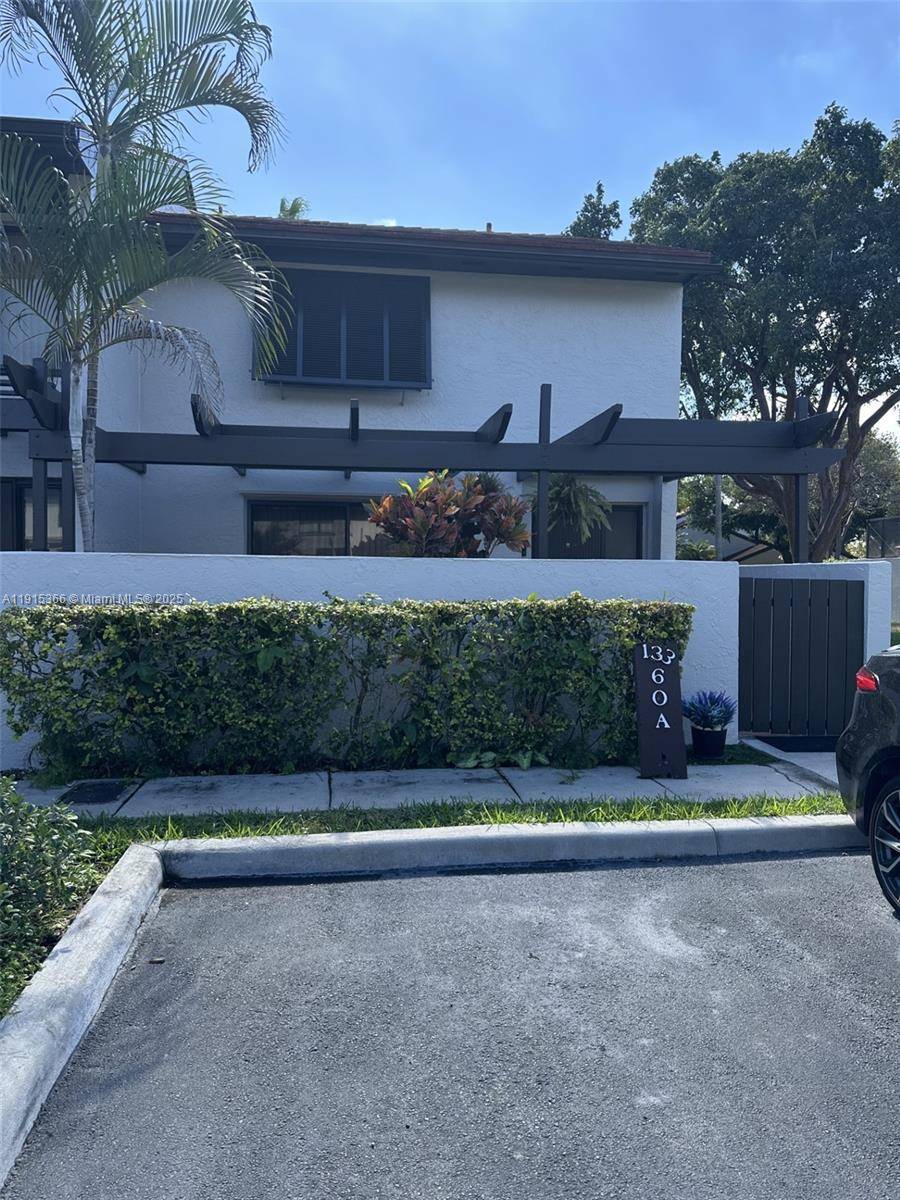 Step into this bright and spacious two story corner townhouse in the highly sought after Calusa Point of Kendall.