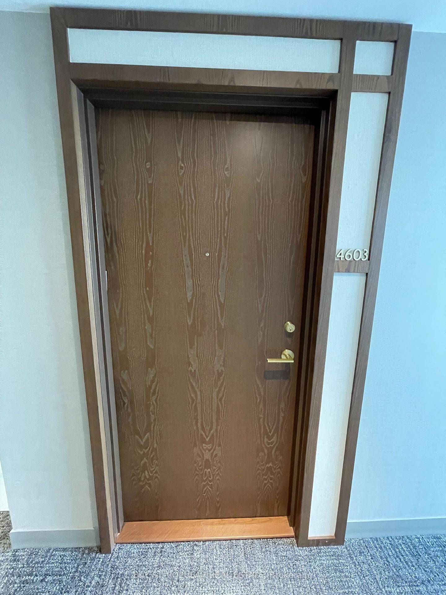 Luxury 2 Bedroom Corner Suite with 2 Bathrooms At TC4.