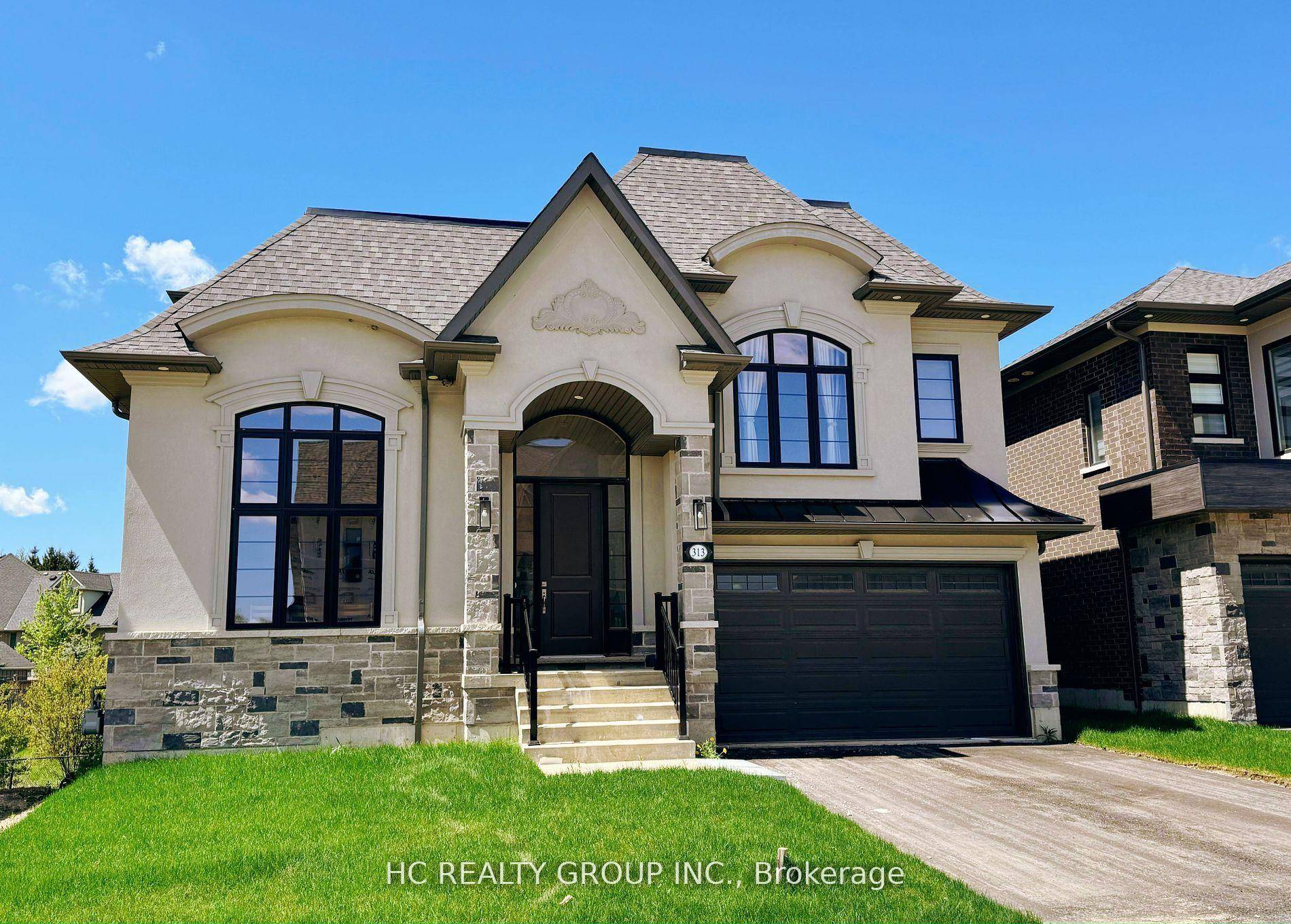 Almost NEW HOUSE ! Stunning Detached 2 Storey Home In A Beautiful Woodstock Location.