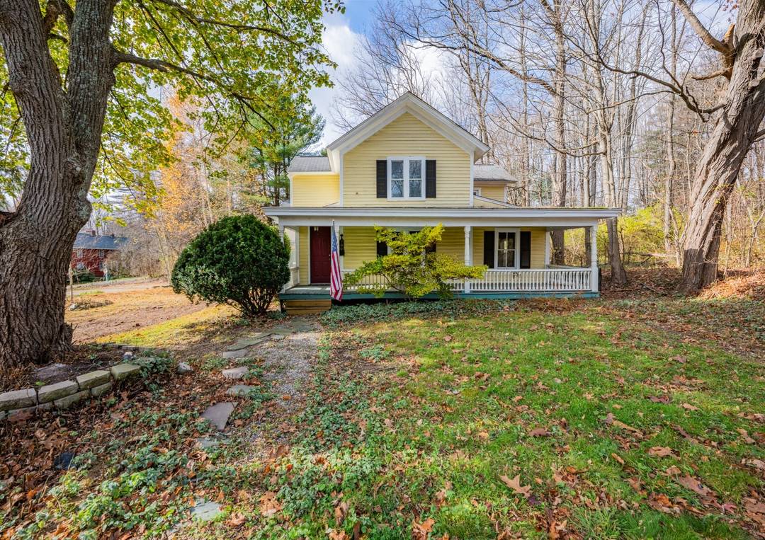 Welcome to the charming farmhouse from the year 1800.