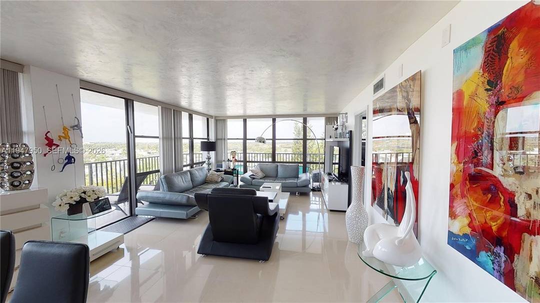 RARE and Desirable Renovated 3 bedroom, 2 bathroom Corner Unit !