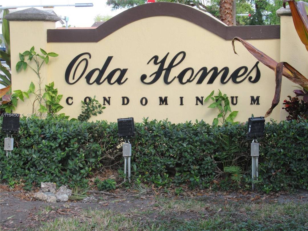 Beautiful Home located in the highly desired Oda Homes.