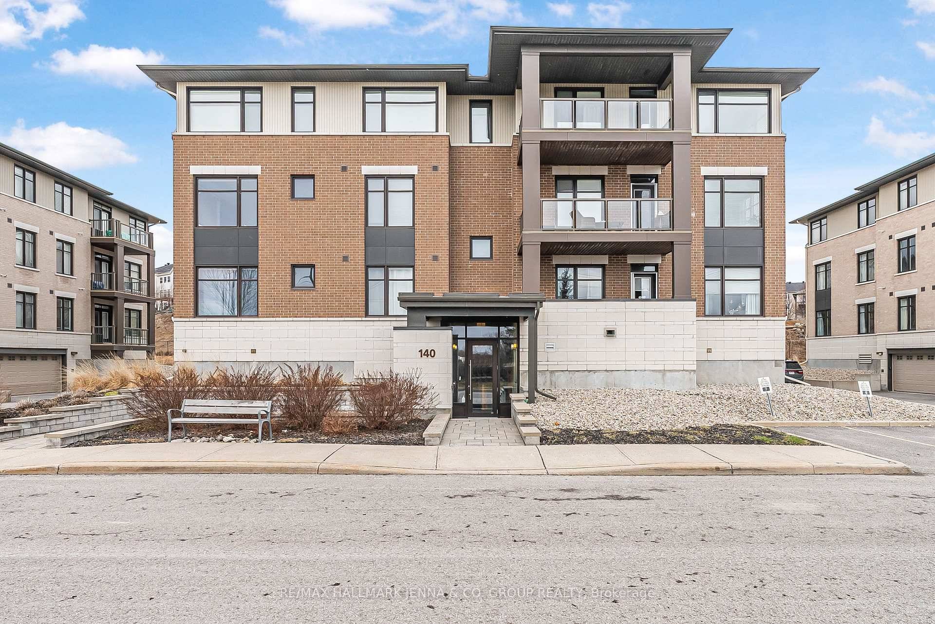 Welcome to this bright and spacious 2 bedroom, 2 bath den corner unit in the heart of Kanata Lakes !