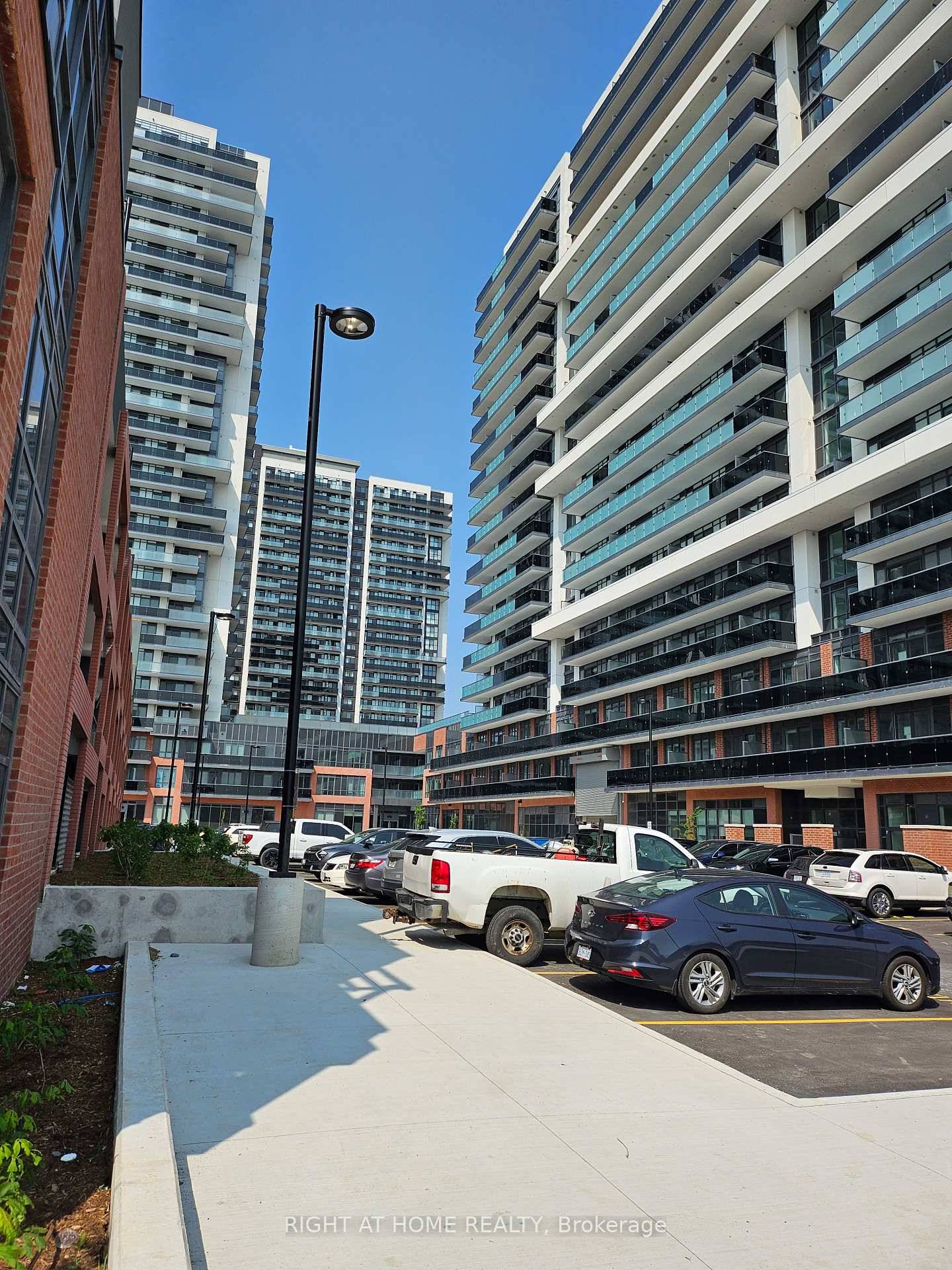 Welcome to a Bright and Specious 2 bedrooms with 2 baths condo, plus parking, located at North Oshawa.