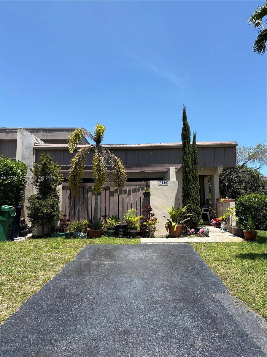 This won't last, call today, great location corner unit with private patio area split floor plan design.