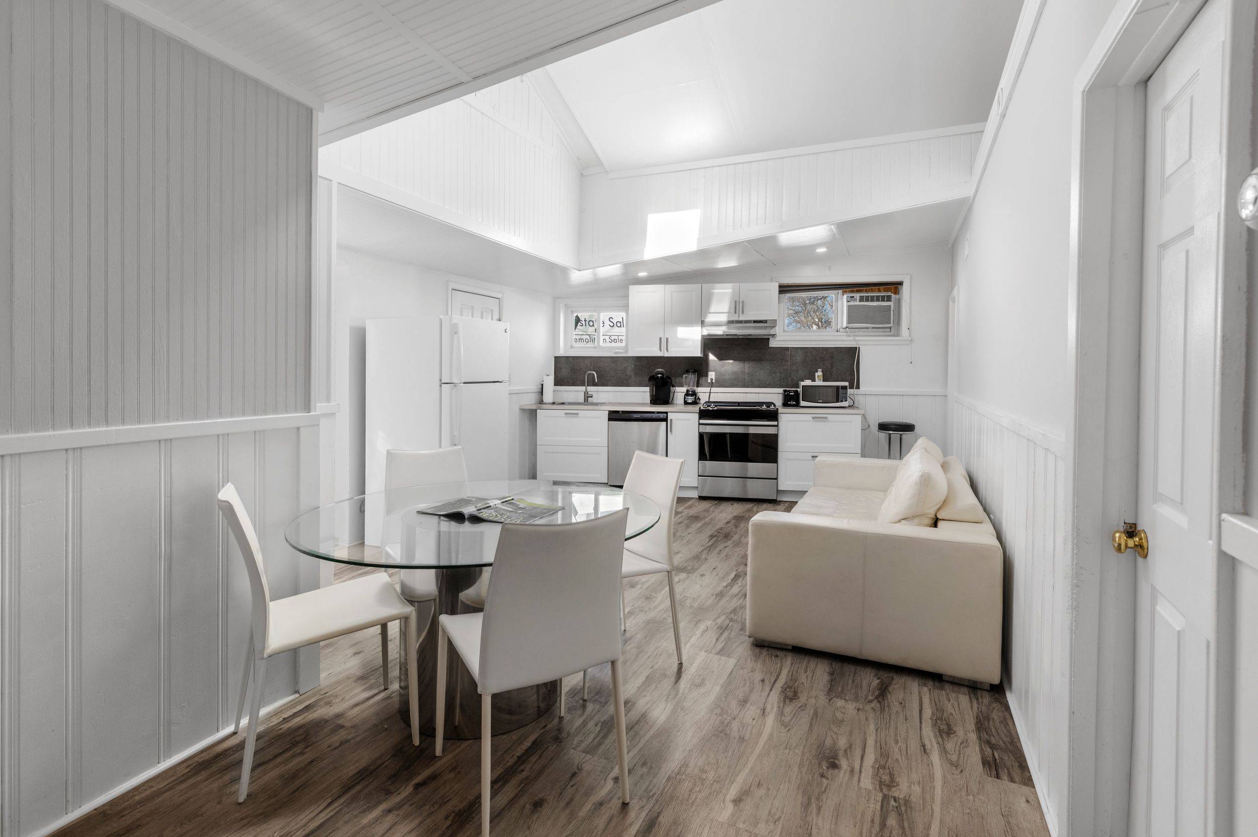 Village Apartment 