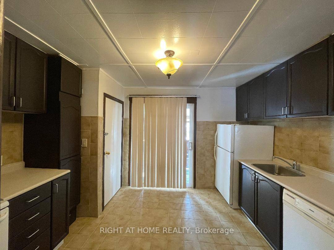 UTILITIES INCLUDED IN THE RENTAL PRICE.