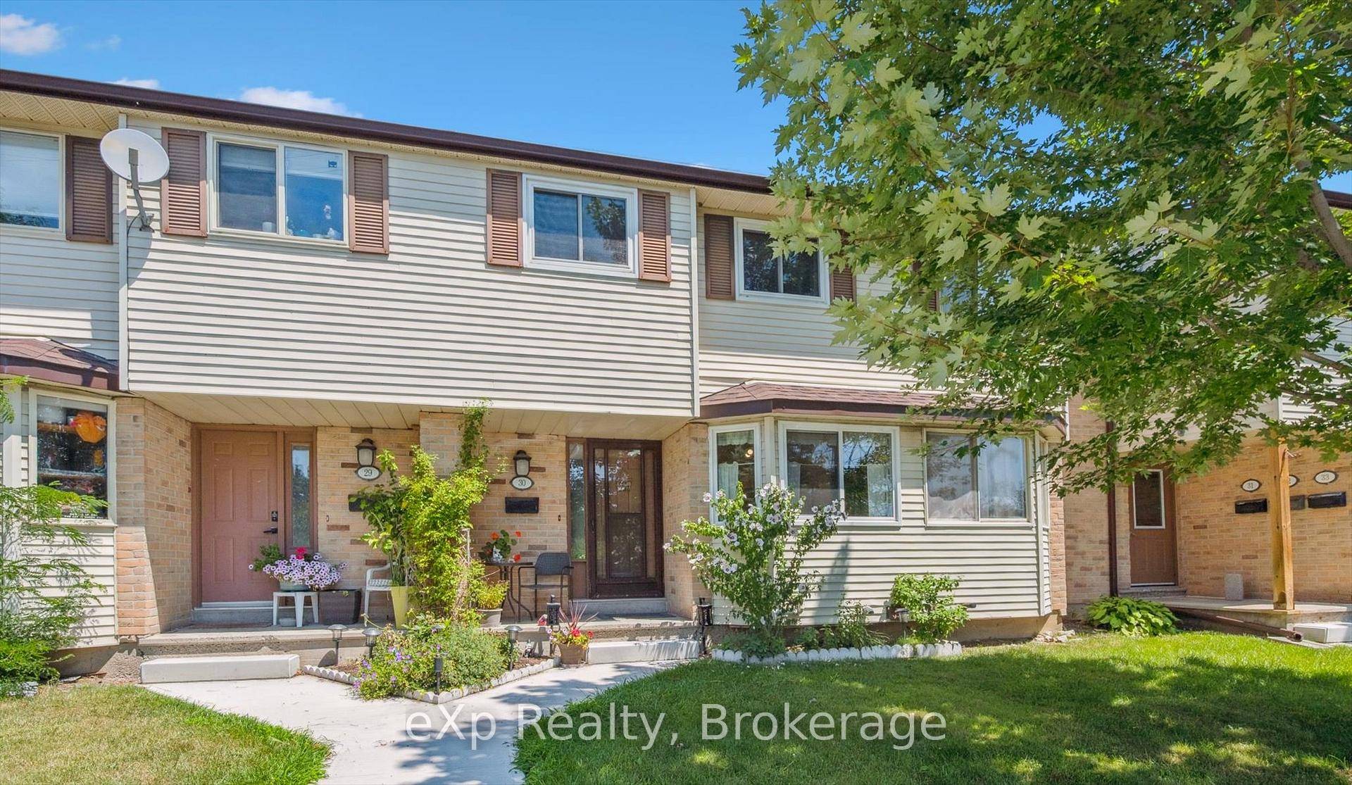 Located in West Guelph, this functional 3 bedroom townhome offers over 1, 080 sq ft of finished living space ideal for families, first time buyers, or investors.