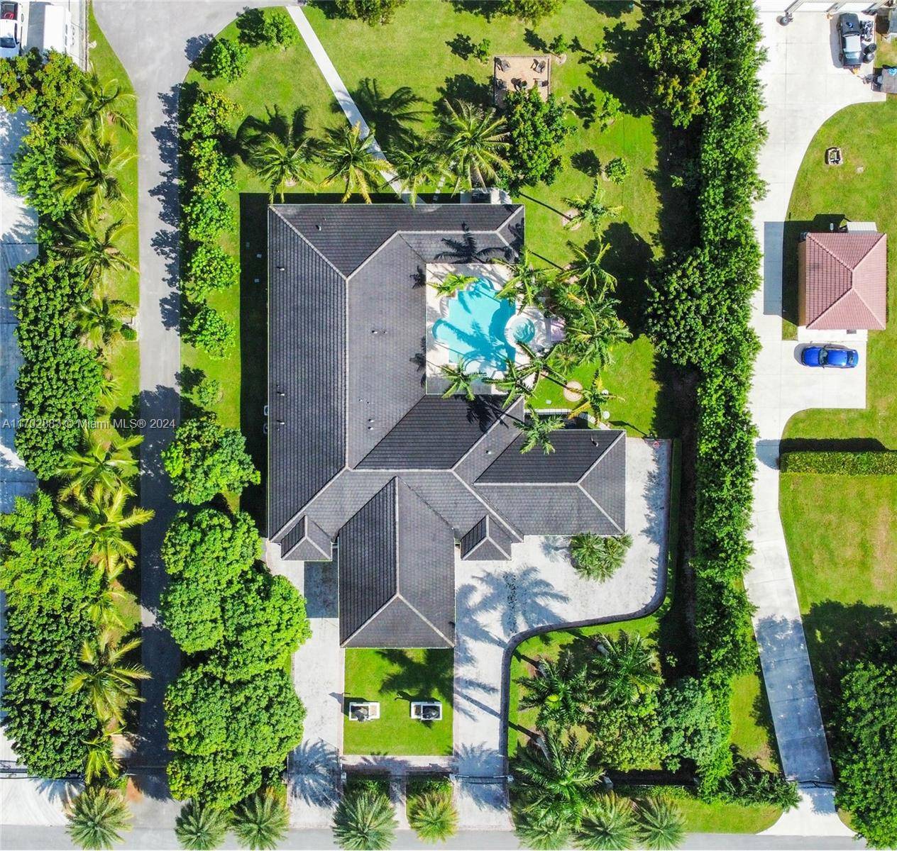 Gated Modern Ranch style home on 54, 450 sq.