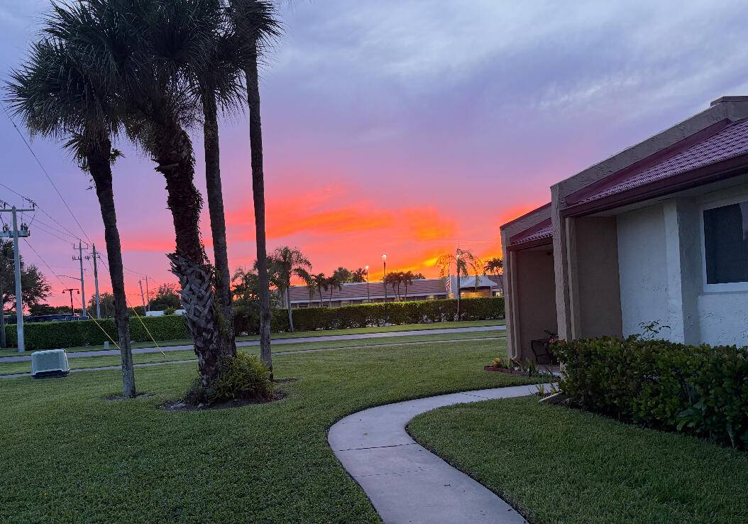 Beautifully updated 2 bedroom, 2 bath corner condo with gorgeous lake views !