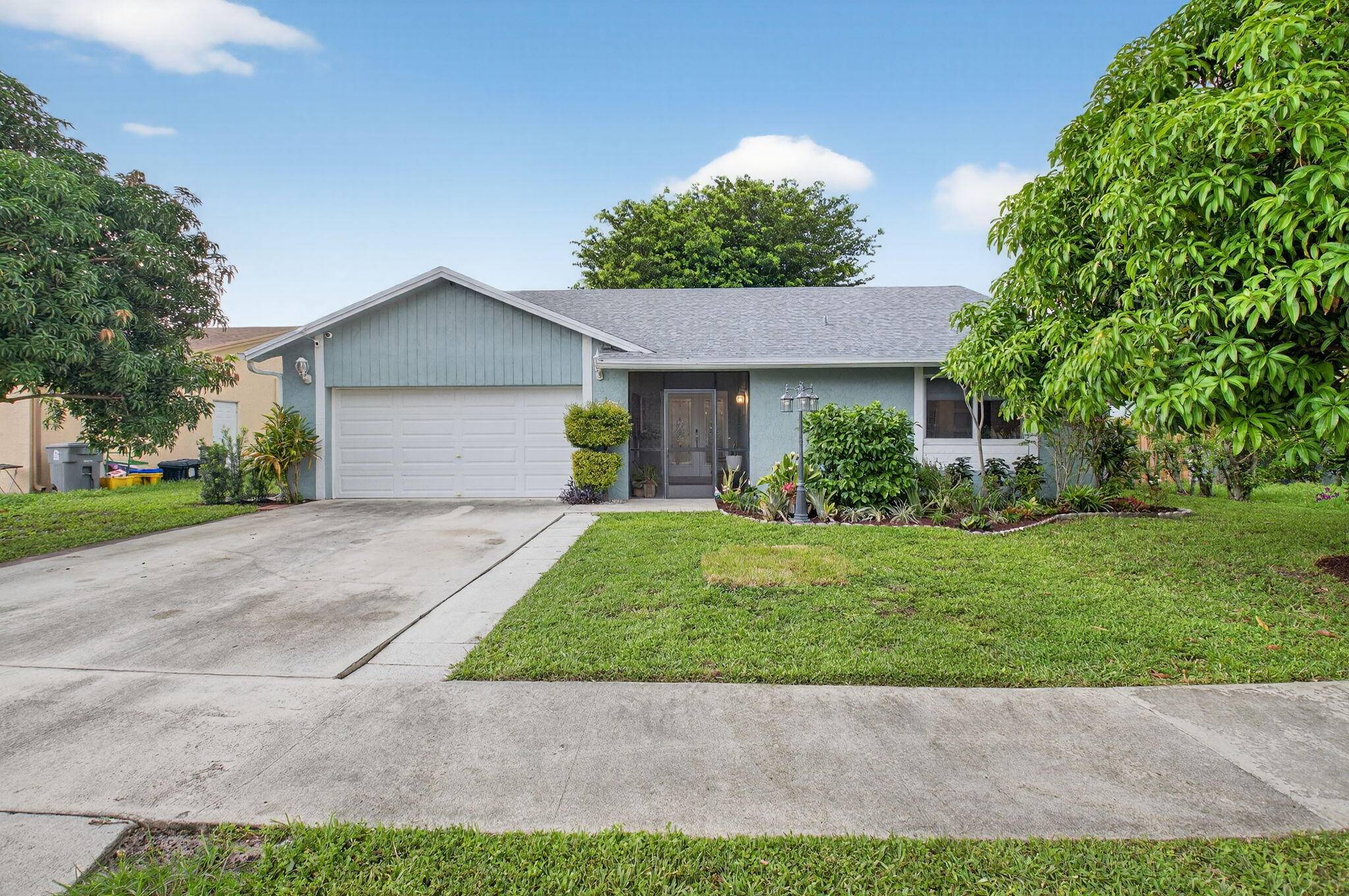 Welcome home ! Come see this beautifully updated 3 bedroom 2 bath home with 2 bonus rooms a 2 car garage on the golf course !