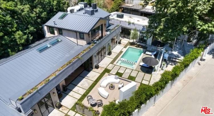 1914  Laurel Canyon Blvd 6BR Hollywood Hills East La